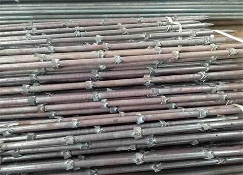 龙山隧道钢花管